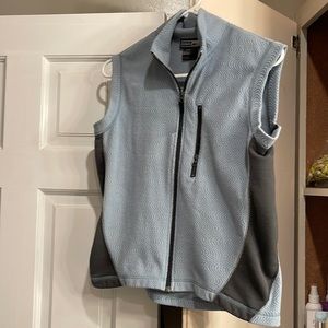 REI fleece vest size medium